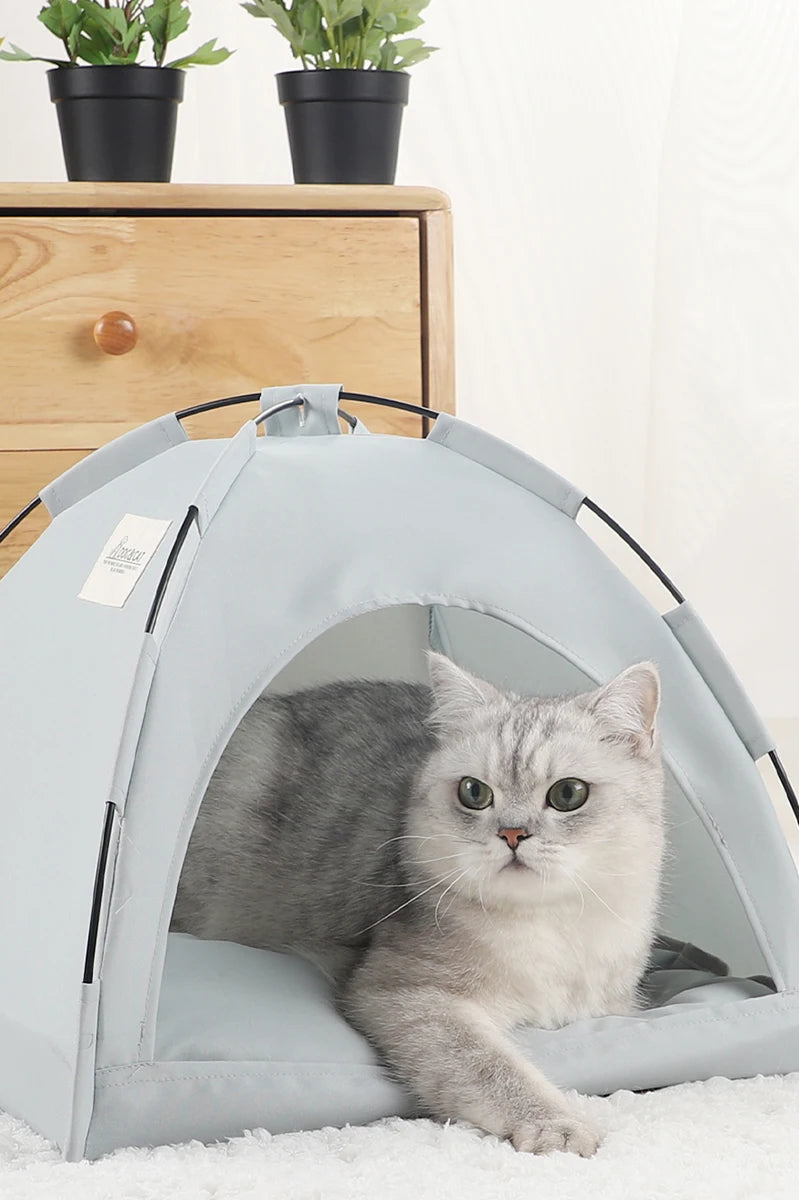 Pet Tent Bed for Cats Cozy Winter Cat House